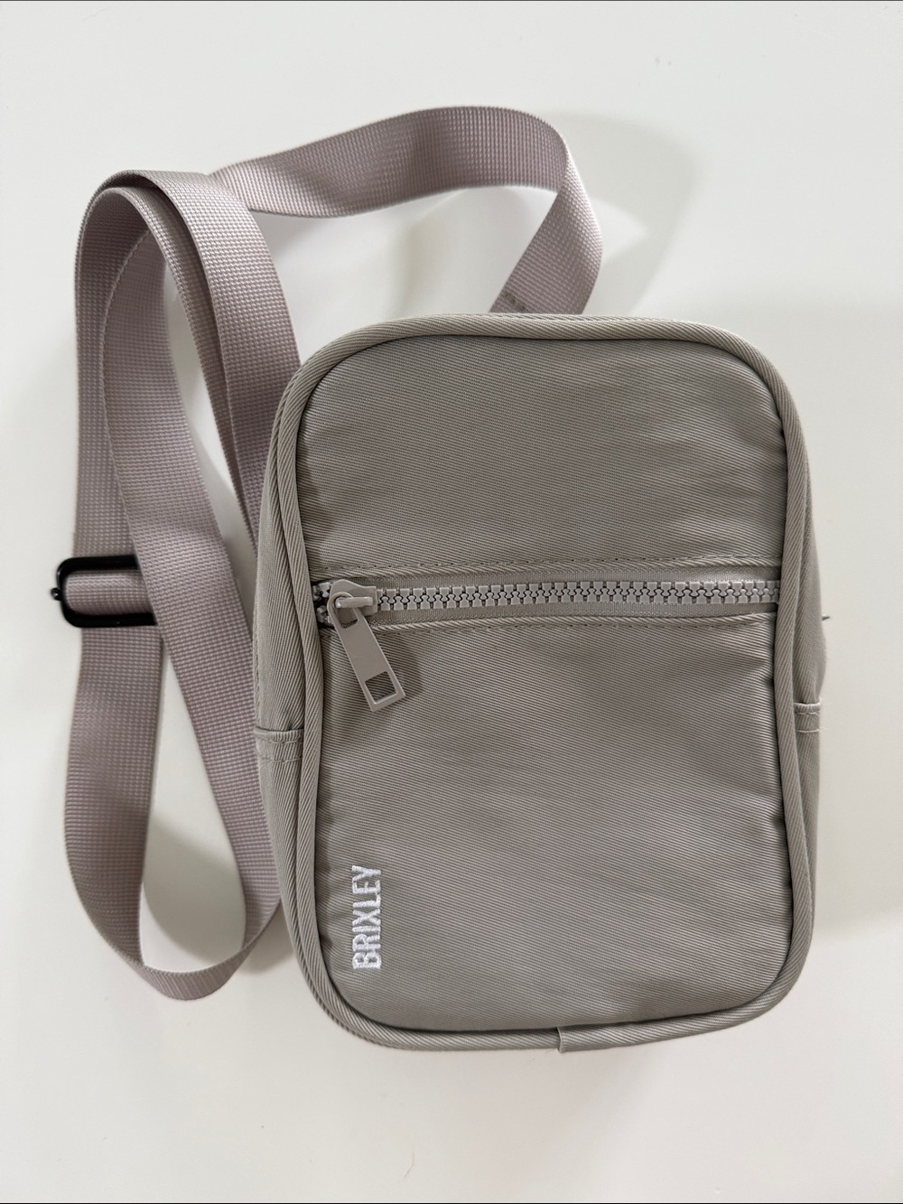 Brixley Women's Compact Crossbody Bag in Fog